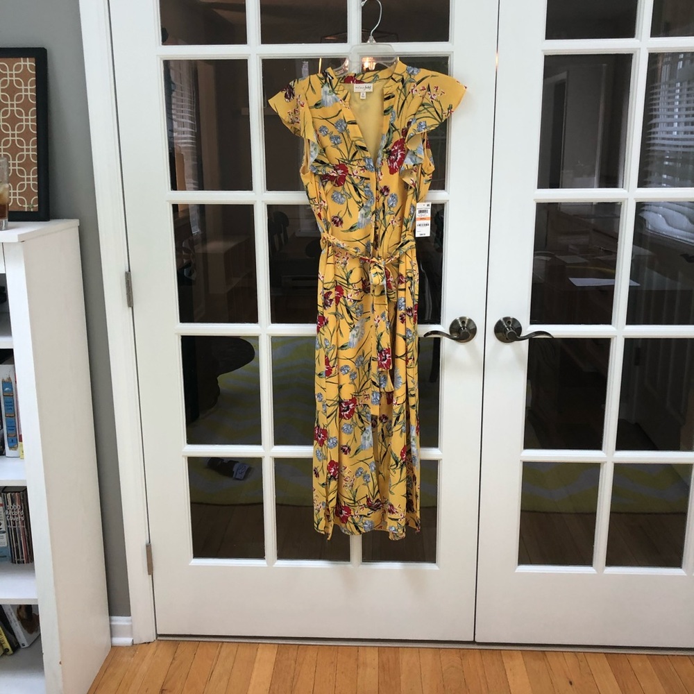 Maison Jules Dress, yellow floral pattern, size small